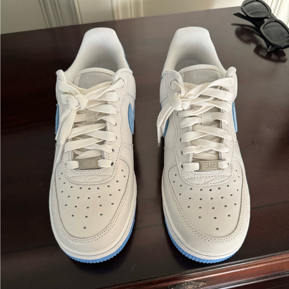 [DX1193-100] Womens Nike AIR FORCE 1 LOW LXX 'UNIVERSITY BLUE' (W)